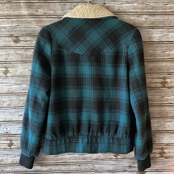 BDG Urban Outfitters Fur Collar Plaid Jacket - Picture 6 of 7